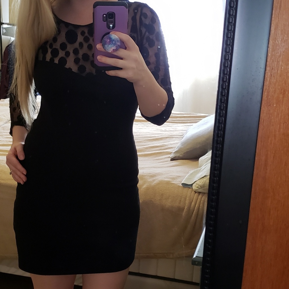 Black lace dress